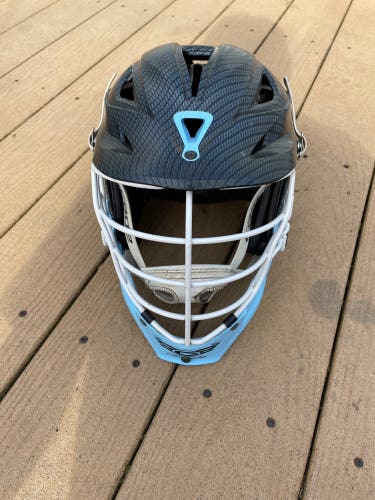 Igloo Lacrosse Cascade R Helmet