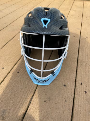 Igloo Lacrosse Cascade R Helmet