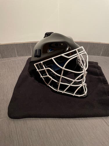 Senior Used Eddy Goalie Mask Pro Stocker