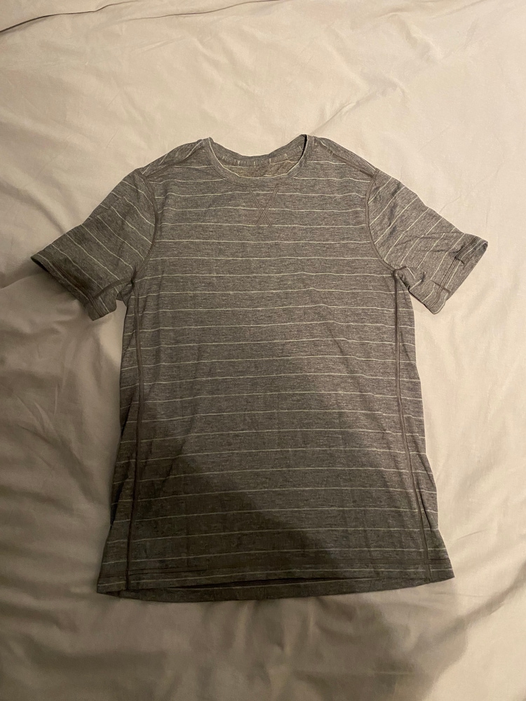 Gray Used Medium Lululemon Shirt