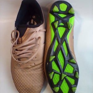 Used Adidas Junior 04.5 Cleat Soccer Outdoor Cleats