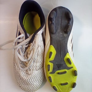 Used Adidas Junior 02 Cleat Soccer Outdoor Cleats