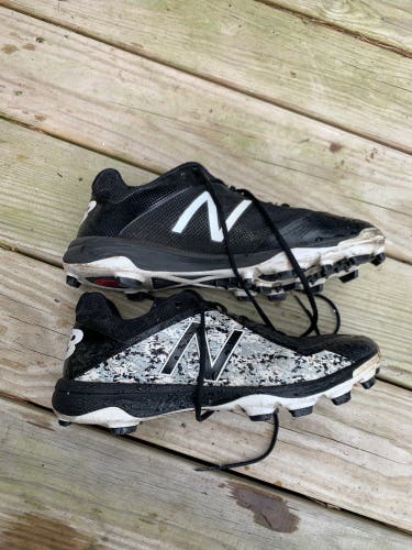 Men’s DP Molded Cleats New Balance