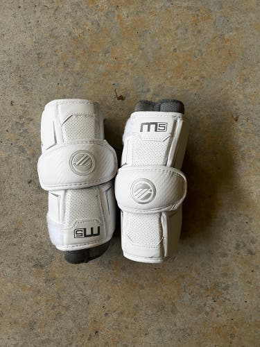 Used Large Maverik M5 Arm Pads