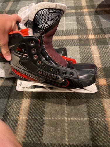 Used Bauer Regular Width  Size 8 Hockey Goalie Skates