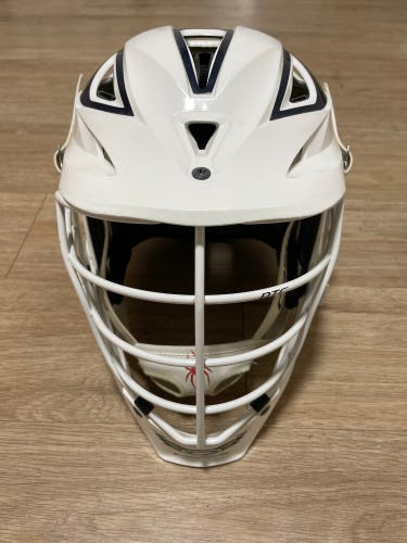 Player's White Cascade R Helmet
