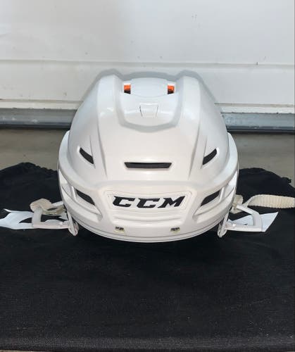 Used Medium CCM Tacks 710 Helmet