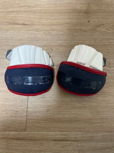 Used Large Maverik Max Arm Pads