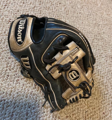 Infield 11.5" A2000 1786 Baseball Glove