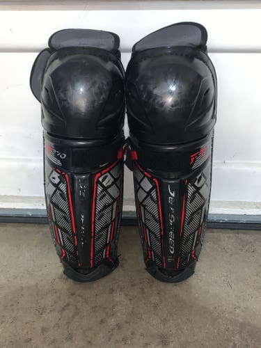 Used CCM JetSpeed FT370 Shin Pads