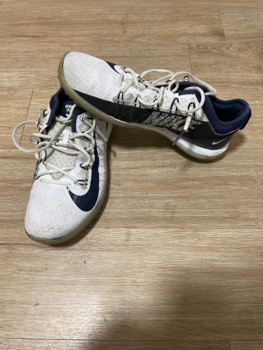 White Men's Size Men's 10.5 (W 11.5) Nike Shoes