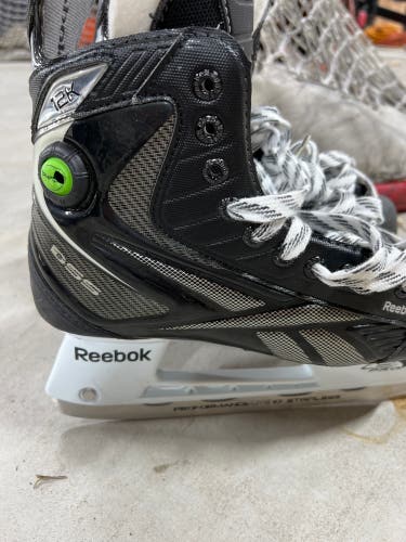 Used Reebok Extra Wide Width Size 8 12K Hockey Skates