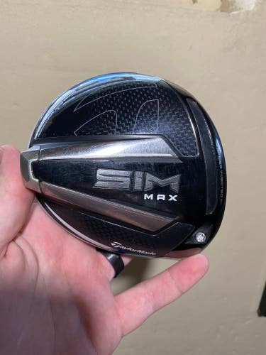 Men's Right Handed 9 Loft SIM Max Driver HEAD ONLY