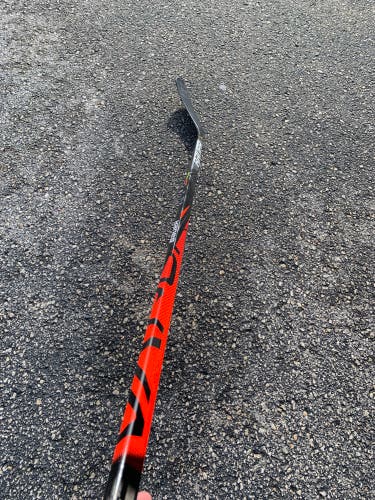 New Lefty 82 Flex P92M Pro Stock Vapor FlyLite Hockey Stick “POOLEY”