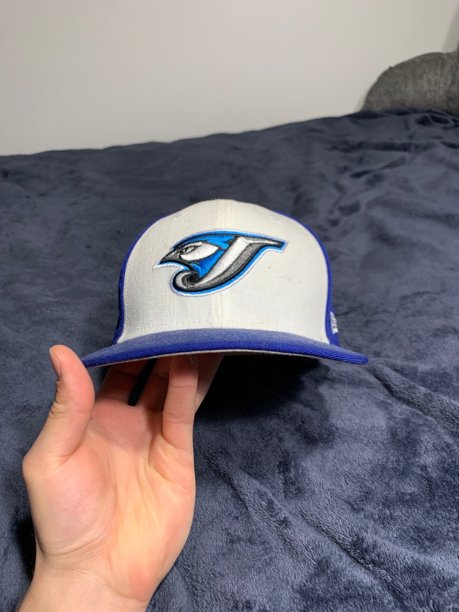 Men's New Era White Toronto Blue Jays Neon Eye 59FIFTY Fitted Hat, Size: 7  7/8 - Yahoo Shopping