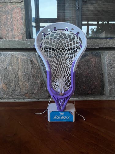 Like New Signature Contract Head