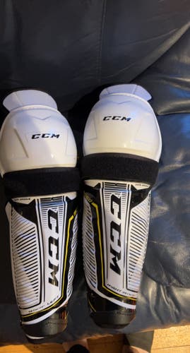 CCM Shin Pads CCM 9060