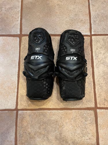 Used Small STX Cell IV Arm Pads