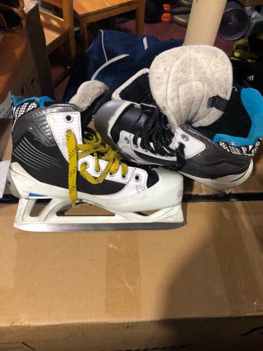Used Bauer Regular Width Size 4 Reactor 2000 Hockey Goalie Skates