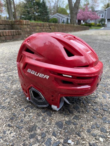 Red Medium Bauer Re-Akt 150 Helmet