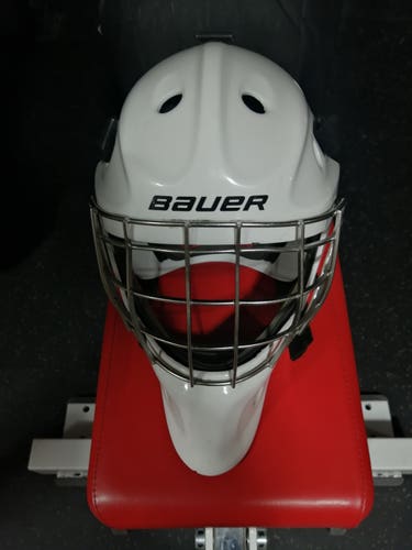 Senior Used Bauer NME 7 Goalie Mask