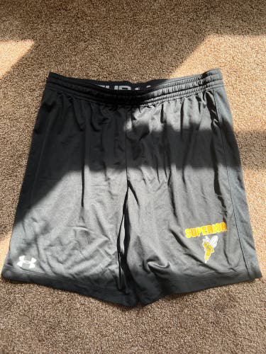 UWS COLLEGE HOCKEY Black Adult XL Under Armour Shorts