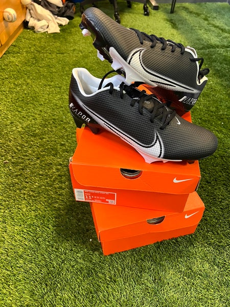 Nike Vapor Edge Speed 360 Football Cleats size 11.5