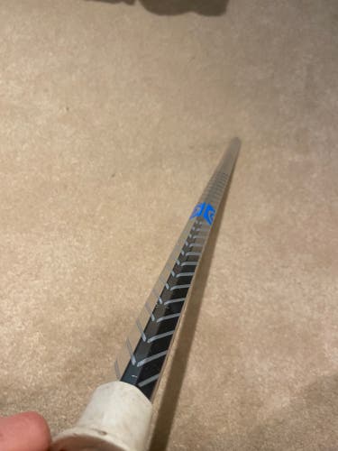 Maverik Charger Lacrosse Shaft
