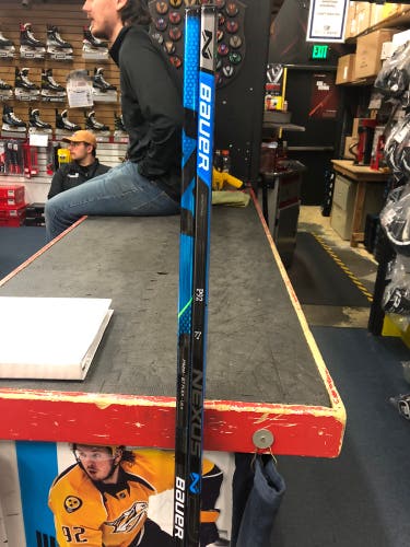 Senior Right Handed P92 Pro Stock Team Nexus Hockey Stick