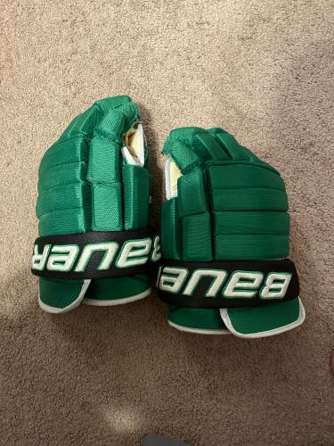 Bauer 14" Pro Series Gloves