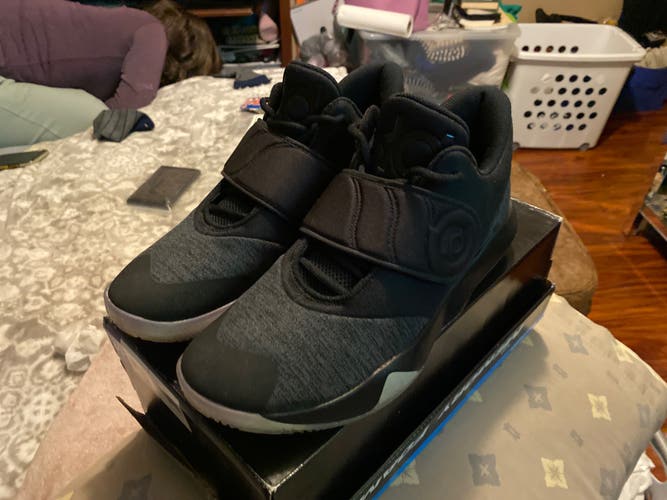 KD Trey V 6 'Black Dark Grey'