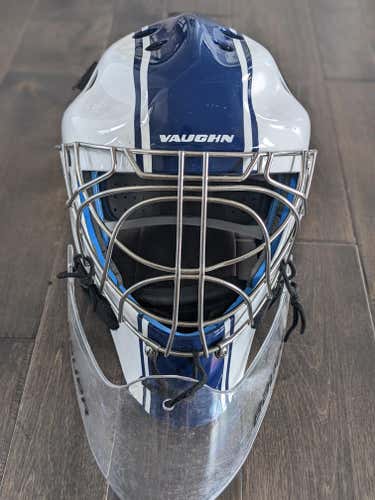 Senior Used Vaughn VM 2300 Goalie Mask