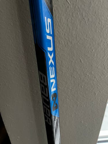 Pro Stock Bauer Nexus P92 RH 87 Flex Hockey Stick