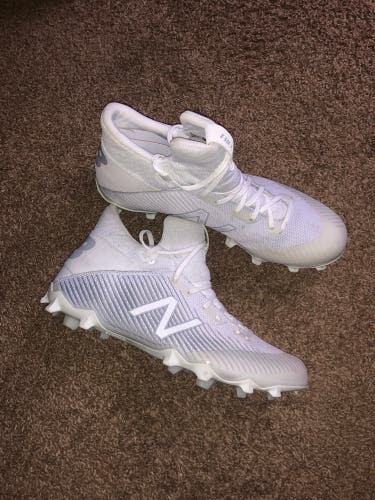 *NEW* New Balance Freeze Cleats Size 11