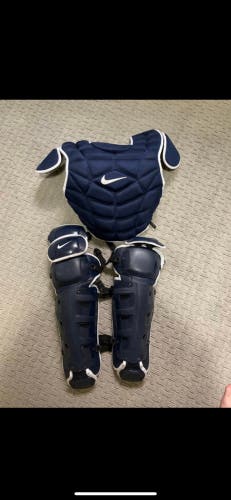 Nike catchers gear 16”