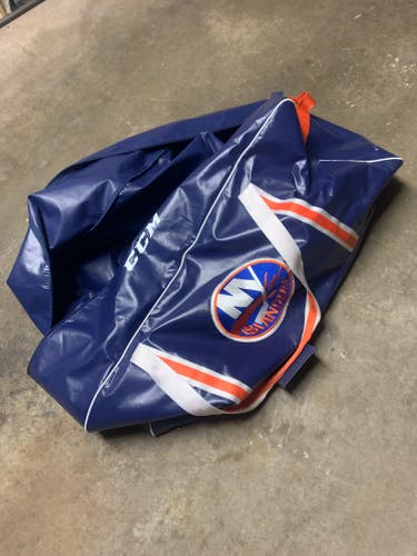 New CCM New York Islanders Hockey Goalie Bag