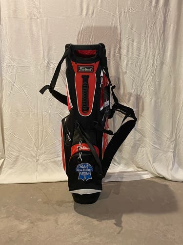 BRAND NEW Pabst Blue Ribbon Titleist Golf Bag