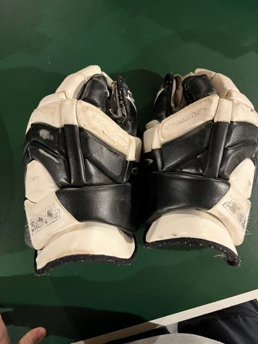 15"  Louisville TPS Gloves