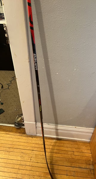 Right Handed Bauer Vapor FlyLite Hockey Stick P92 65 Pro Stock +2'