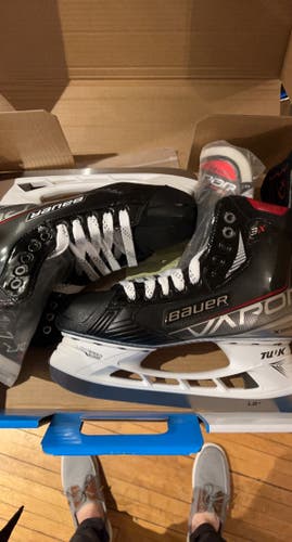Vapor 3X Hockey Skates Regular Width Size 9