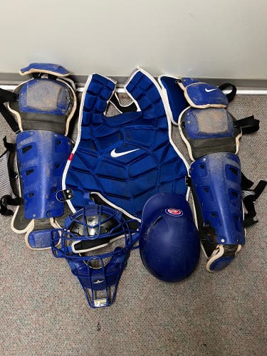 Nike Pro Catcher's Set
