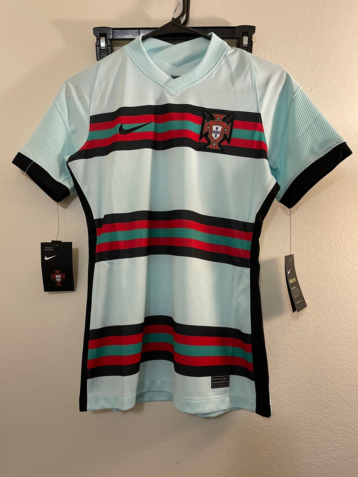 Women's Portugal replica soccer jersey