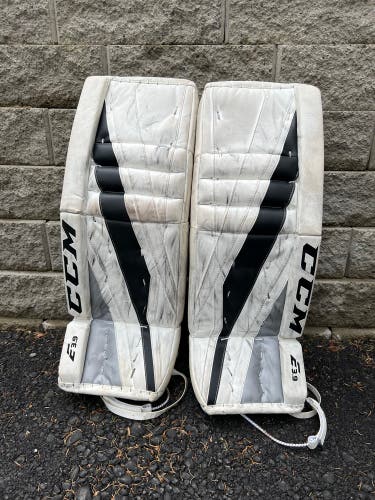Hockey Goalie Leg Pads  30" + 1 CCM Extreme Flex E3.9 Goalie Leg Pads