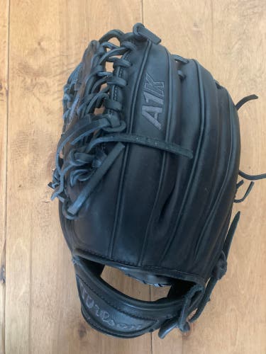 Used Infield 11.5" A1k Baseball Glove