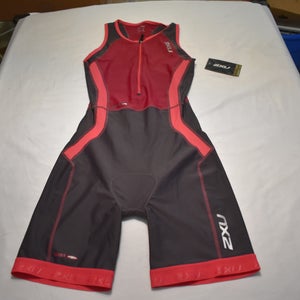 NEW - 2XU Triathlon Tech Performance Suit, Black/Red, Adult Small - With Tags!