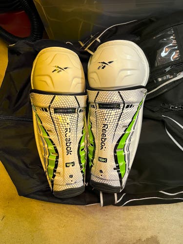 Reebok  16K Shin Pads