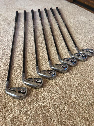Taylormade M6 (4-PW) Iron Set