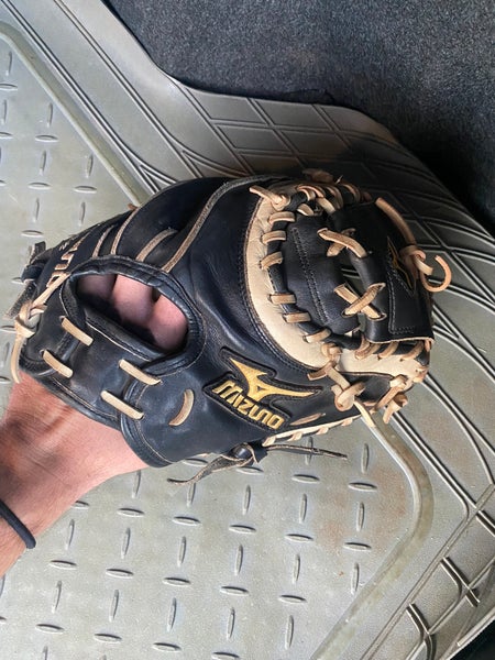 Mizuno Classic Custom Pro Catchers Glove