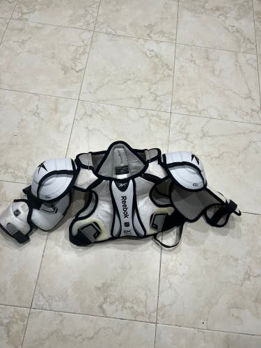 (Rare) Reebok 6k Jofa shoulder pads size L