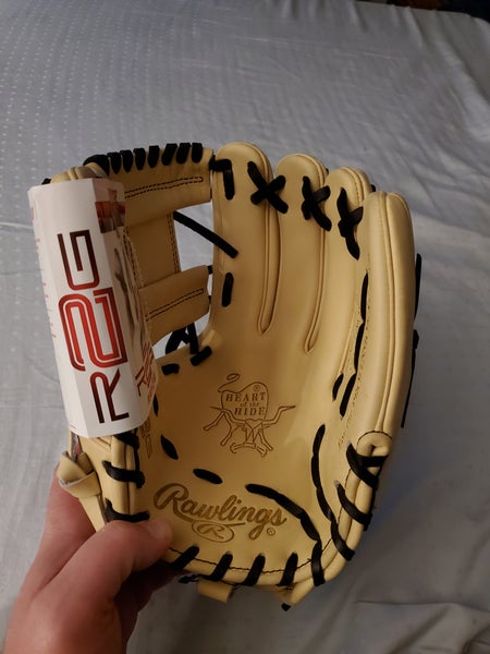 New Rawlings Right Hand Throw Infield Heart of the Hide Baseball Glove 11.5"